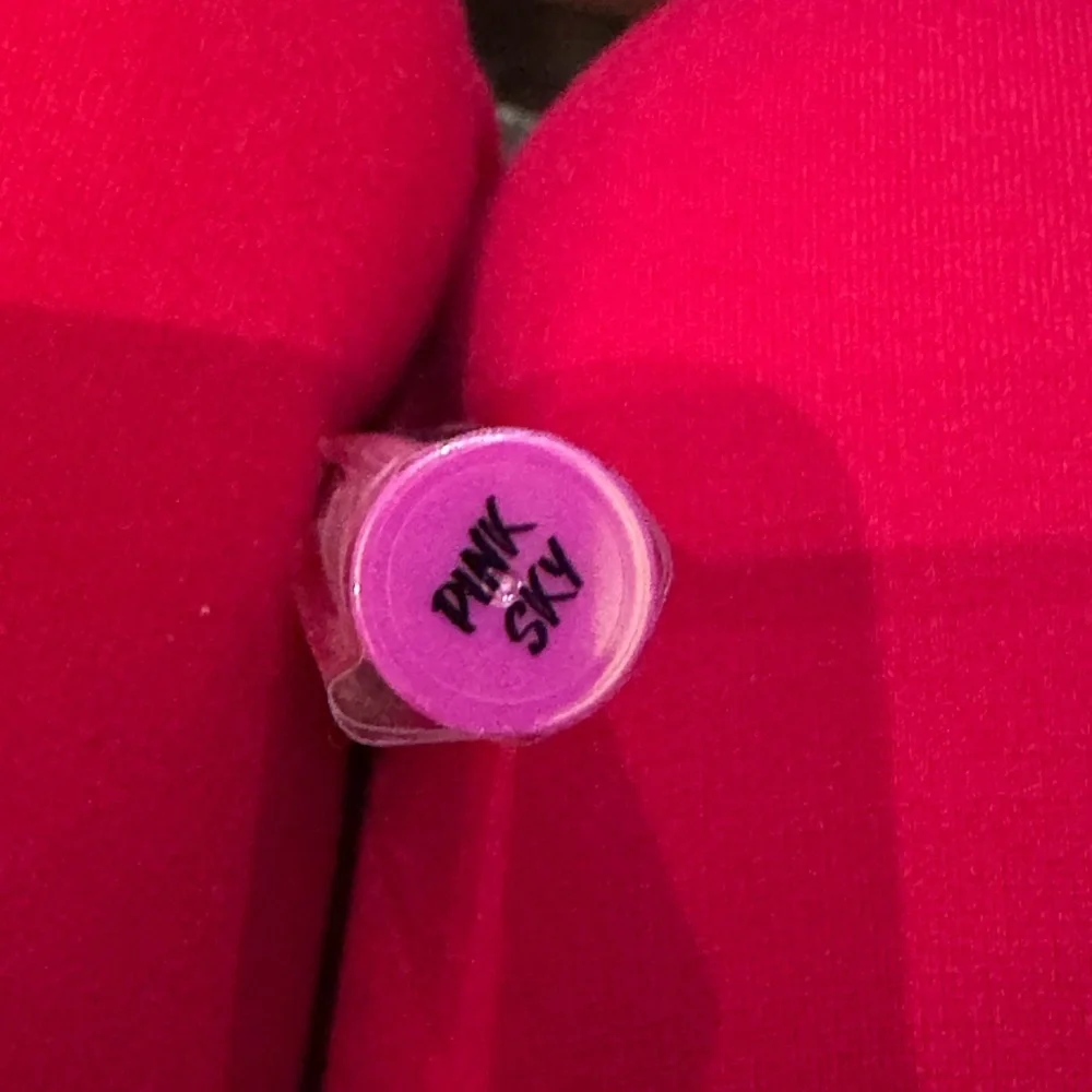 Makeup Revolution Cosmic Trip Lip Tint Pink Sky